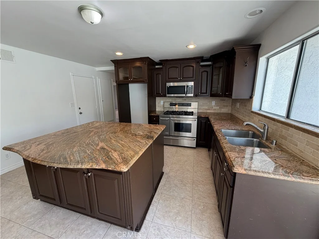 Photo of 27589 Elder View Drive
