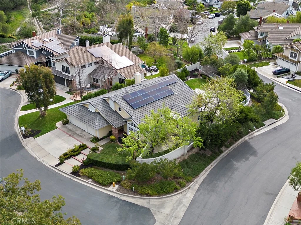 Photo of 2 Shadyside