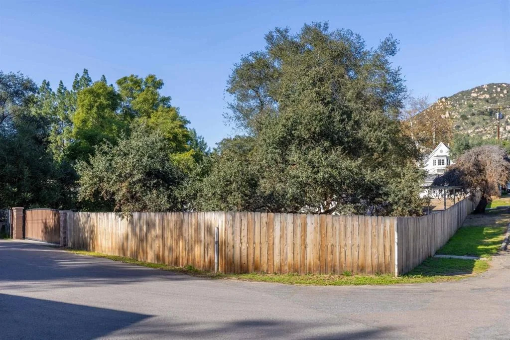 Photo of 10292 Canyon Dr.