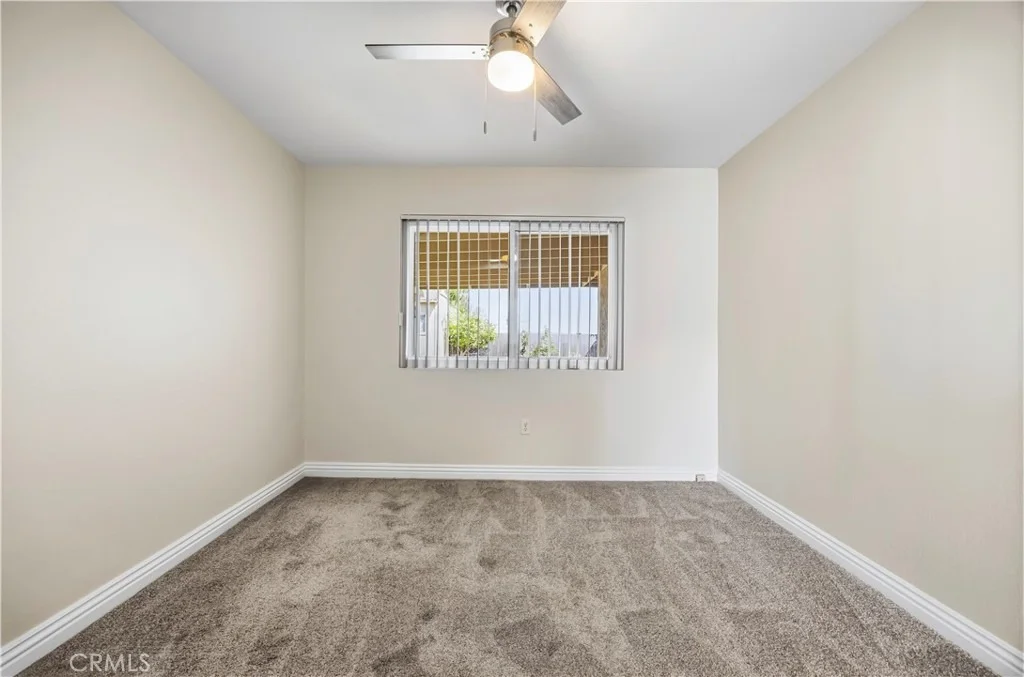 Photo of 1404 Peacock Boulevard