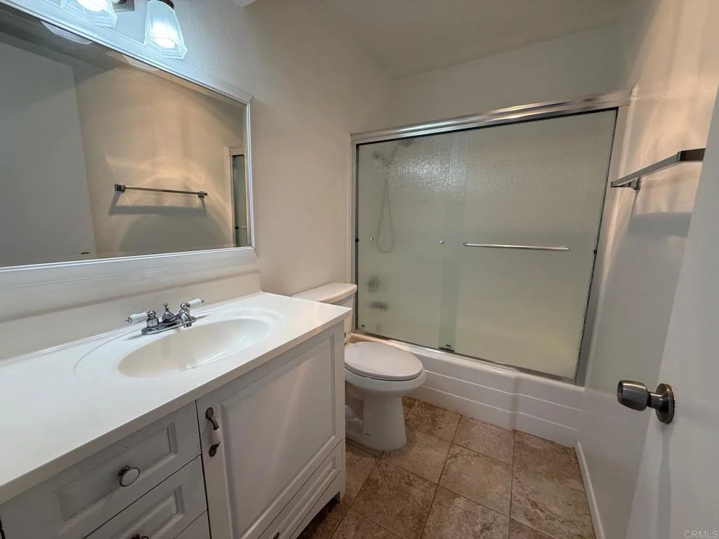 Photo of Unit 402 at 5708 Baltimore Drive