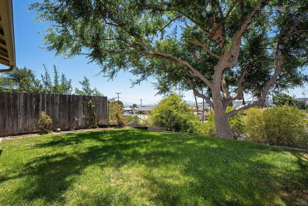Photo of 9439 LAKE CANYON RD