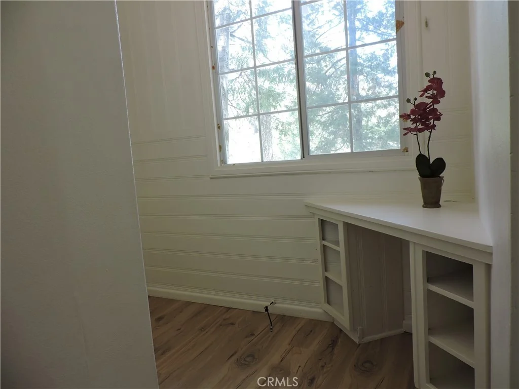 Photo of 657 Knoll