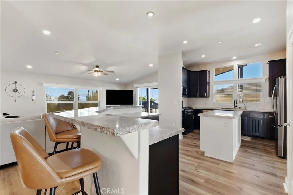Photo of 9584 Avenida Miravilla