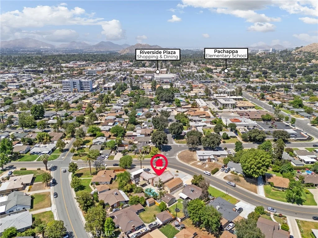 Photo of 3540 Nelson