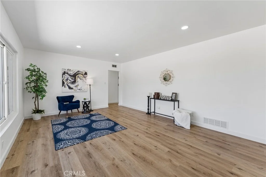 Photo of 4818 Crestview