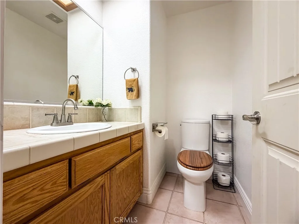 Photo of 10011 Solano