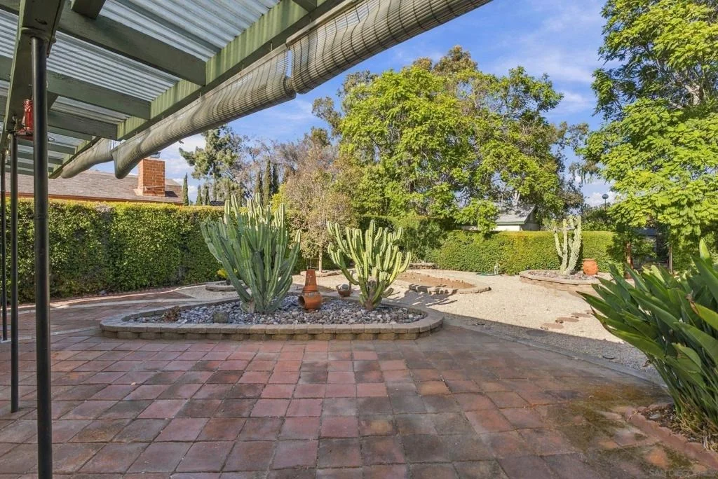 Photo of 6111 Amarillo