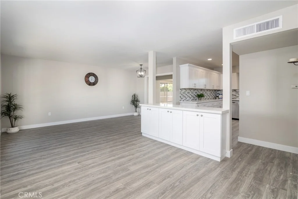 Photo of 26750 Saint Andrews
