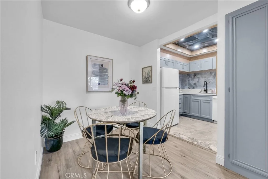 Photo of Unit 10 at 3062 Associated