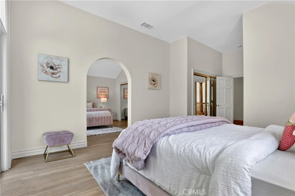 Photo of 849 Greenridge