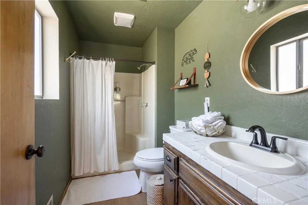 Photo of 42672 Juniper Drive