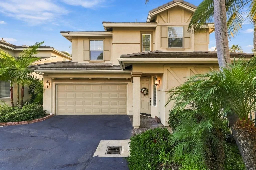 Photo of 626 Compass Court