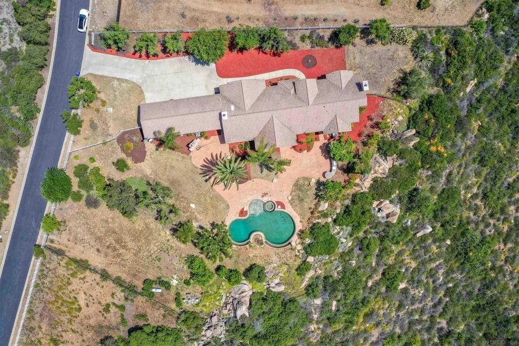 Photo of 26335 Englemann Rd