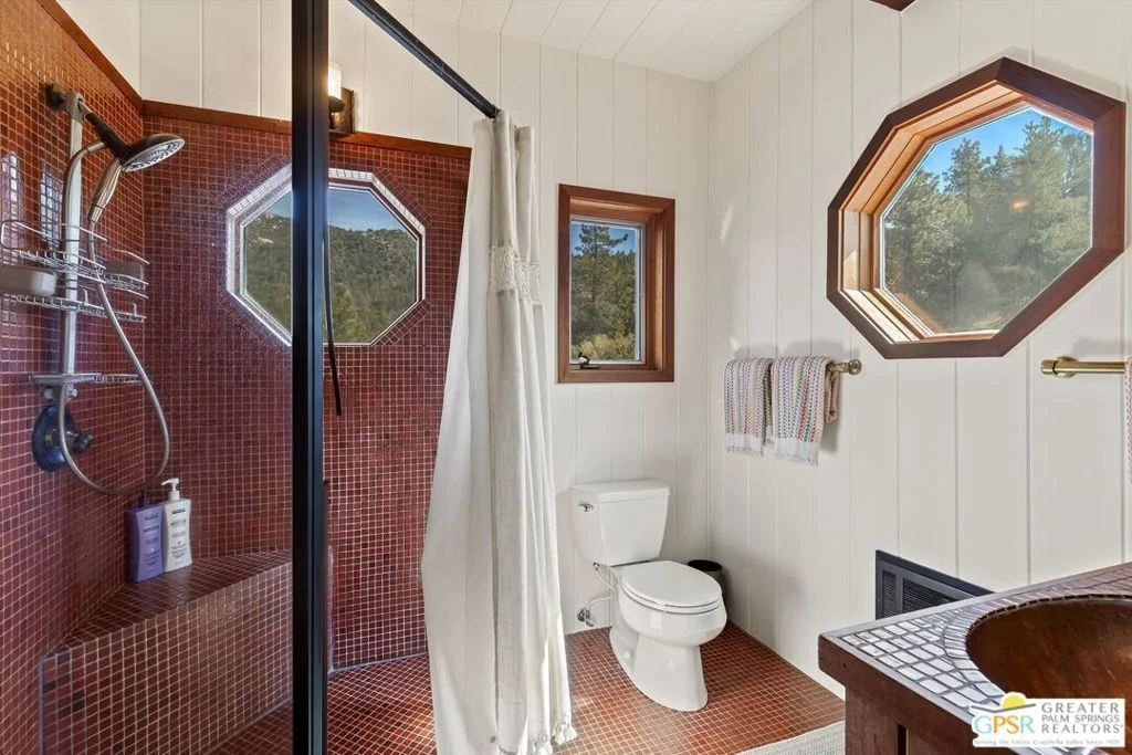 Photo of 54620 Crest Drive