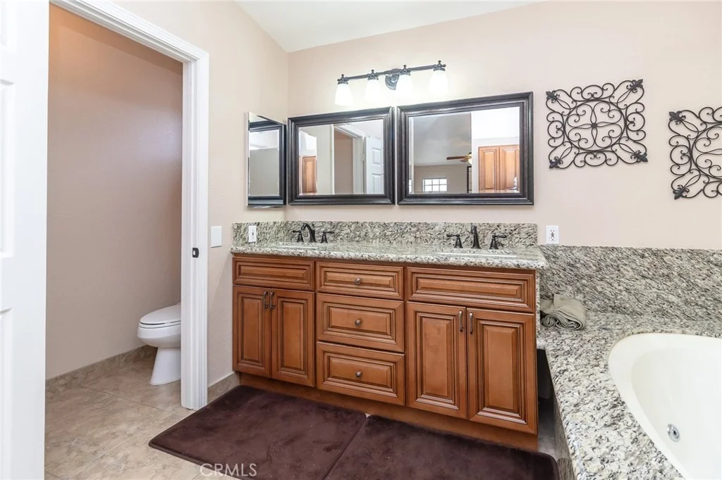 Photo of 915 Beach Drive