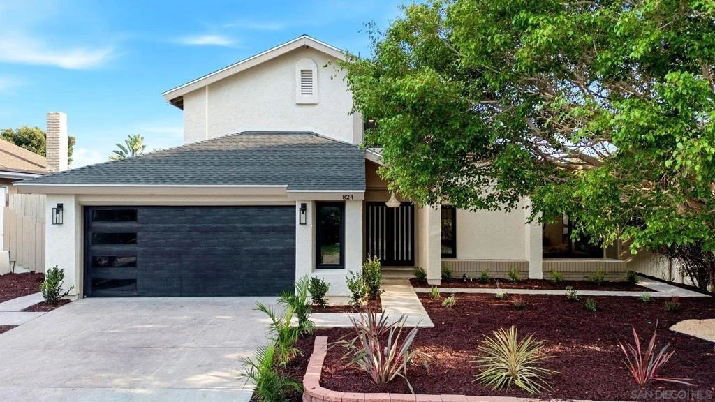 Photo of 824 Glen Arbor