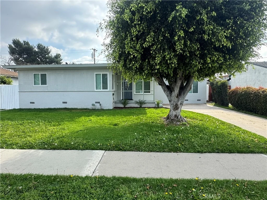 Photo of 306 W Porter