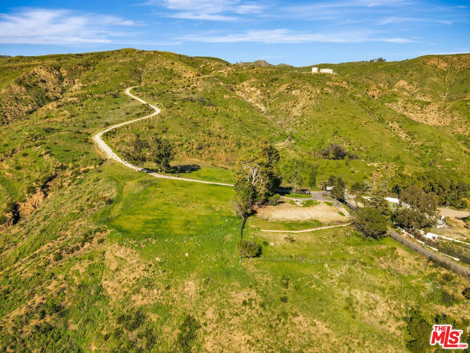 Photo of 20940 Big Rock Drive