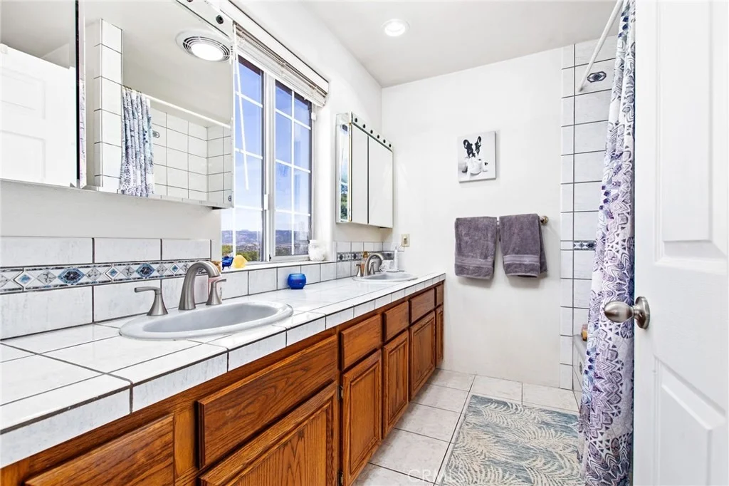 Photo of 44980 Terwilliger
