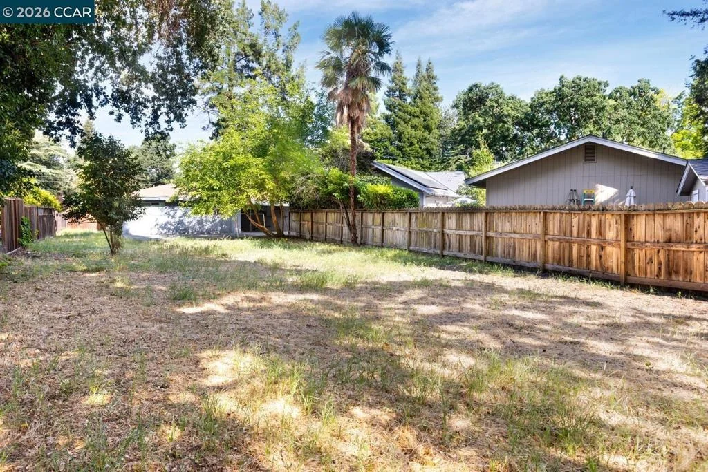Photo of 453 Bridge Rd