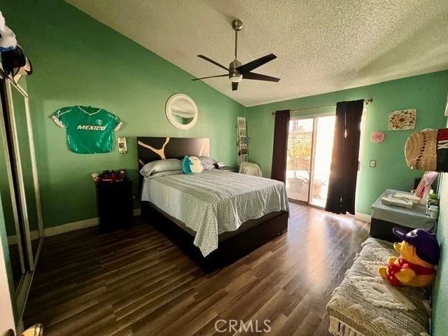 Photo of 37469 Cambridge Lane