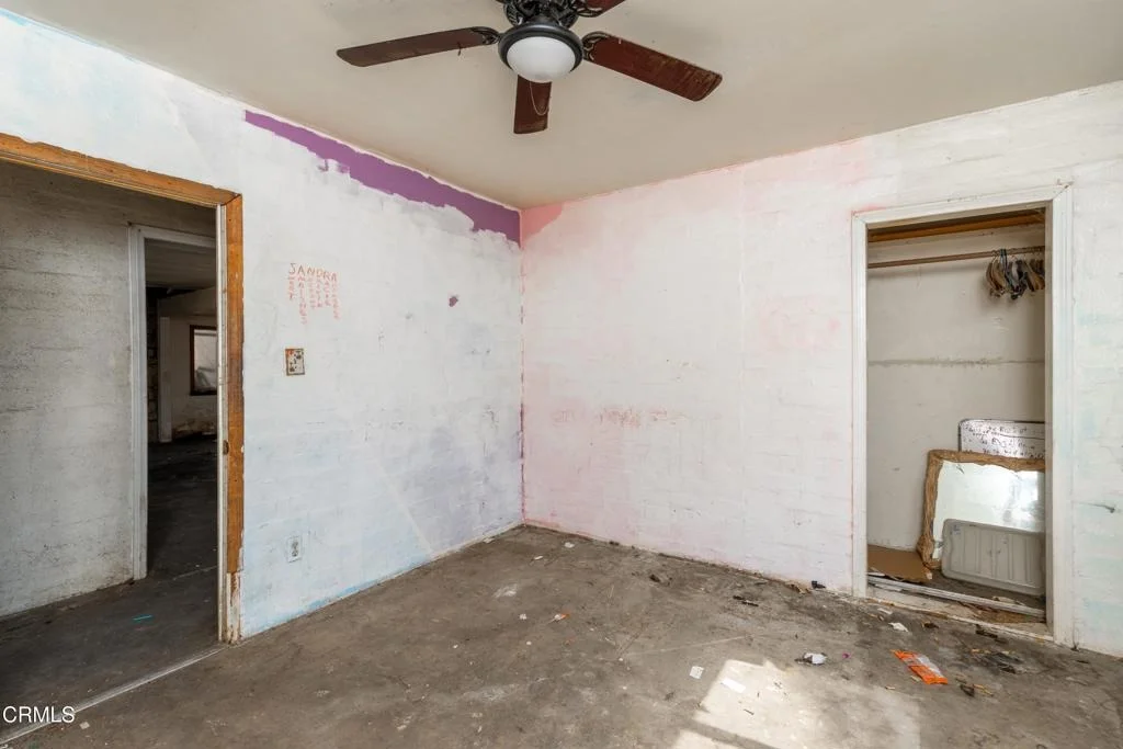 Photo of 3035 Lake Street