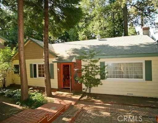Photo of 23354 Crestline Road