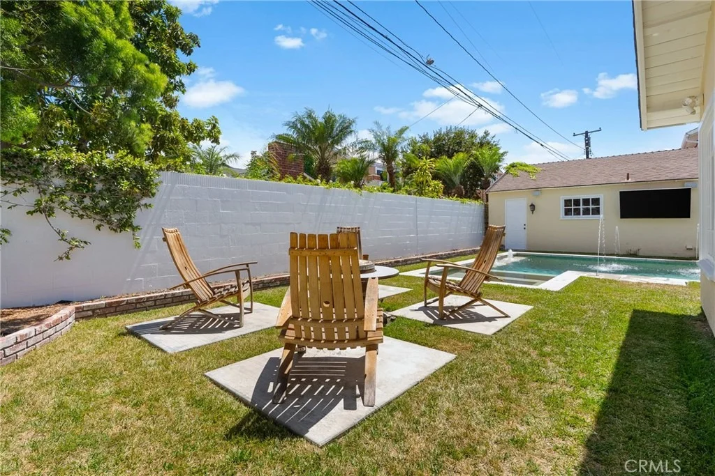 Photo of 3052 Bostonian