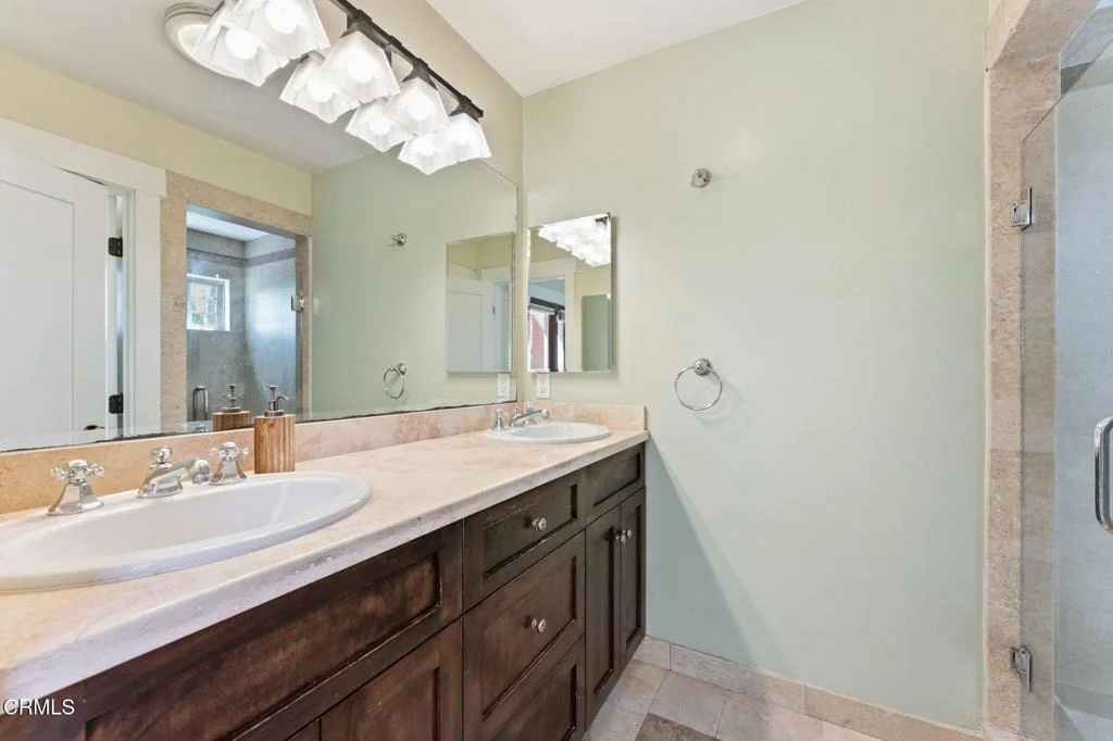 Photo of 436 Redwood Drive
