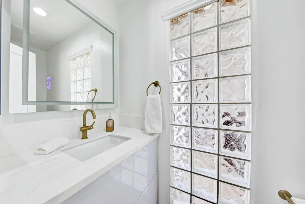 Photo of 5850 Menorca Drive