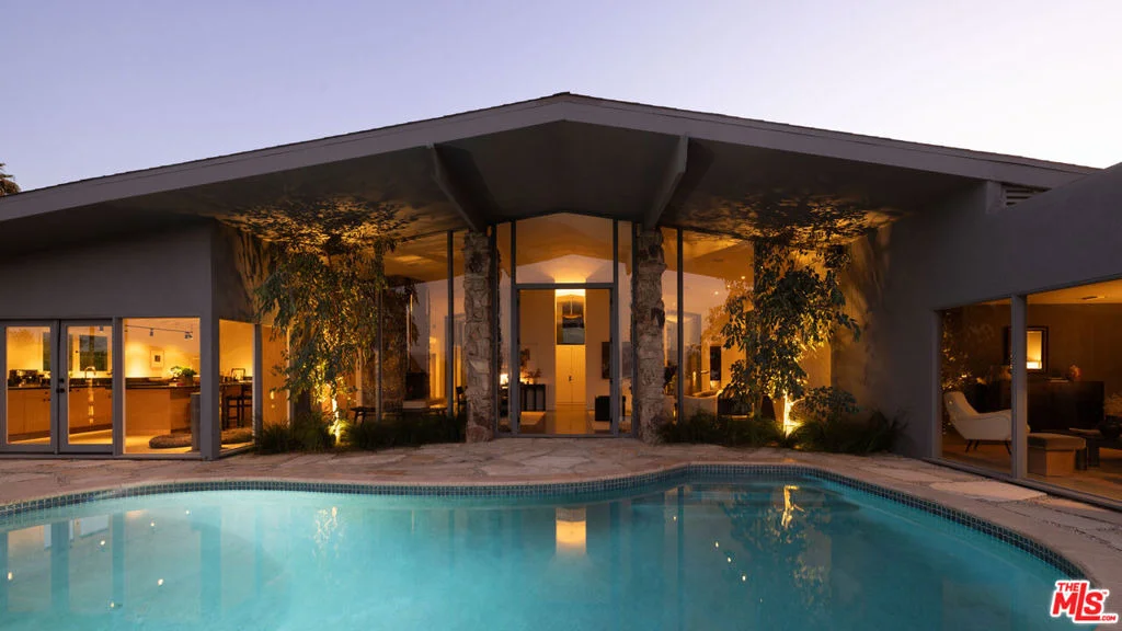 Photo of 8559 Edwin Drive