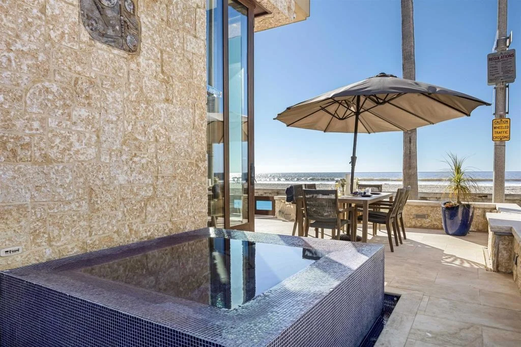 Photo of 3921 Ocean Front Walk