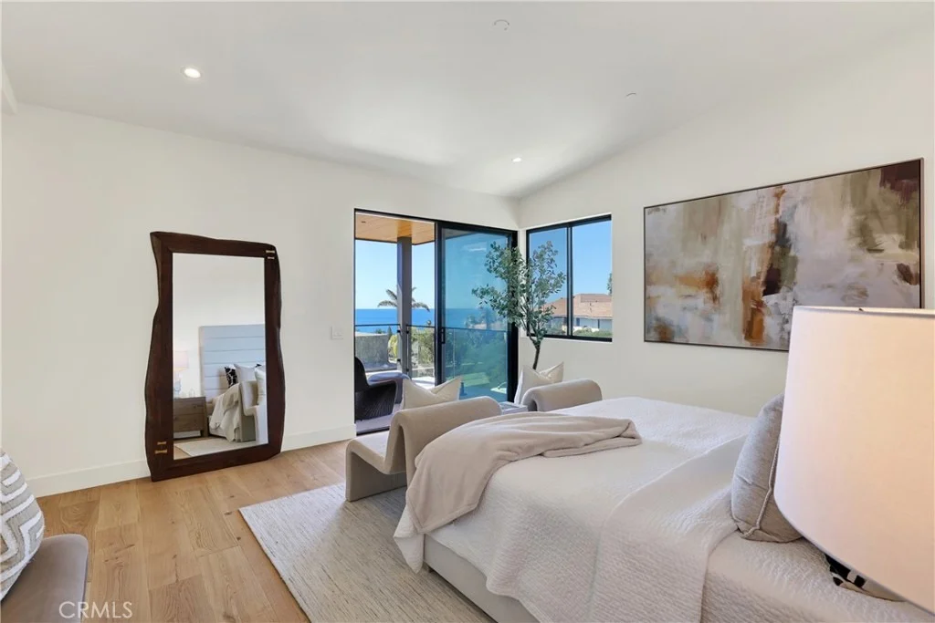 Photo of 408 Avenida Presidio