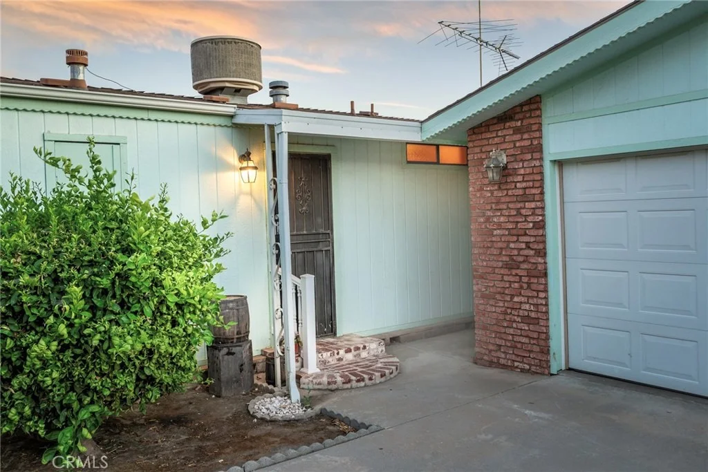 Photo of 25203 W Posey Drive