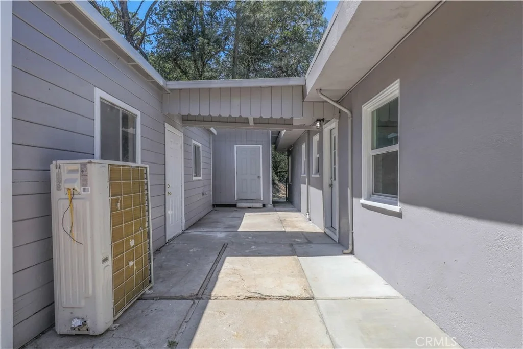 Photo of 15905 Kugelman