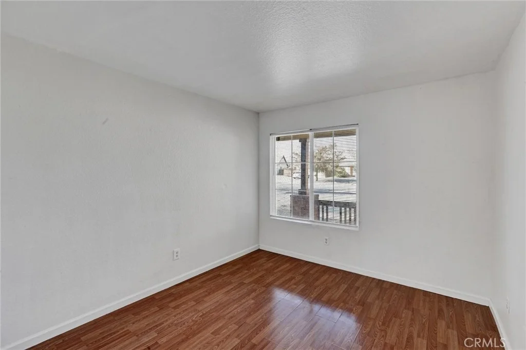 Photo of 15333 Ross