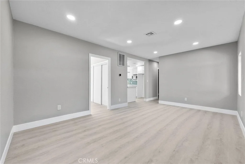 Photo of 26581 14th Street