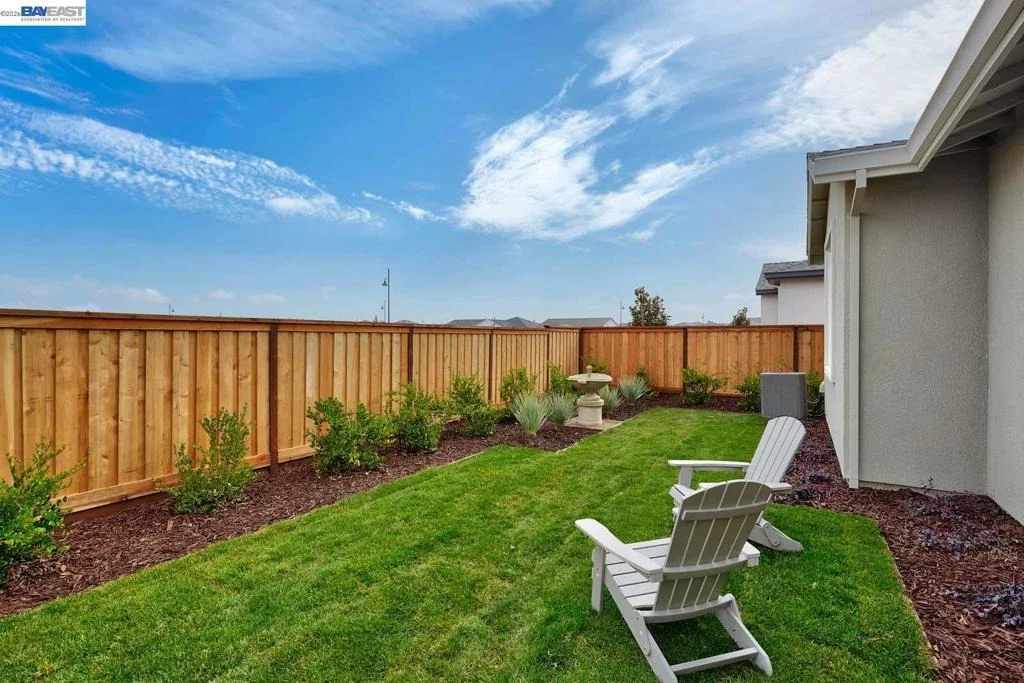 Photo of 1288 Parkcrest Circle