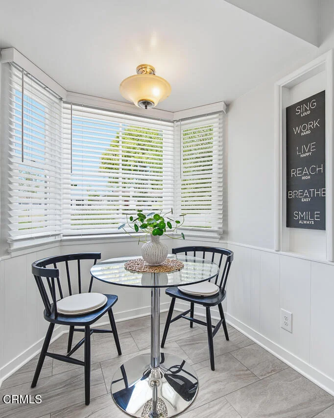 Photo of 1010 Roxbury Drive