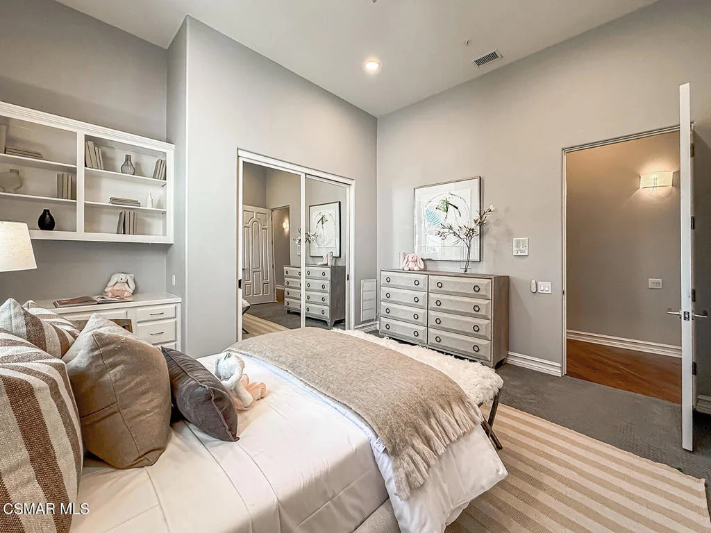 Photo of 1266 Heritage Place