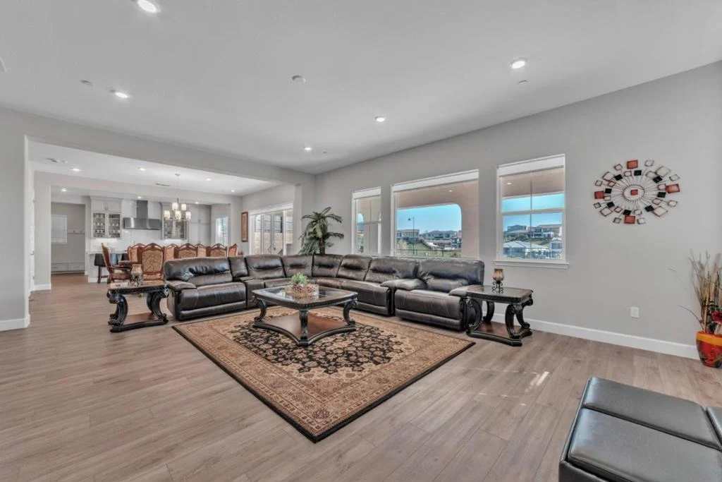 Photo of 4785 Villa Verde Drive