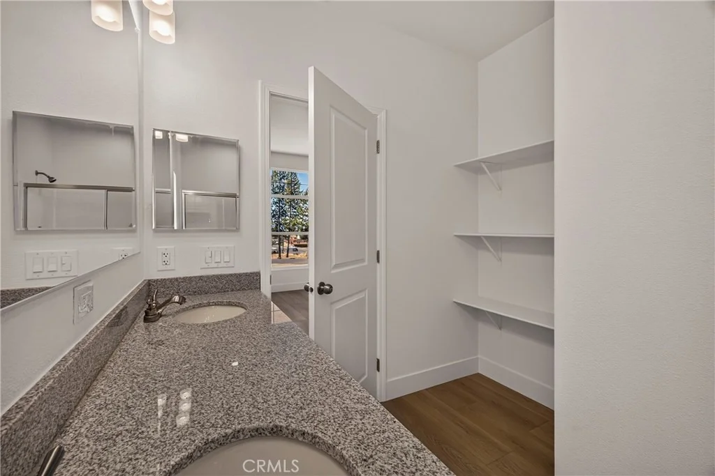 Photo of 1166 Wagstaff