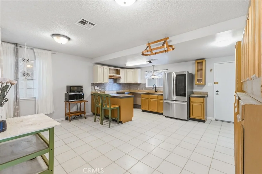 Photo of 96 W Repplier Road
