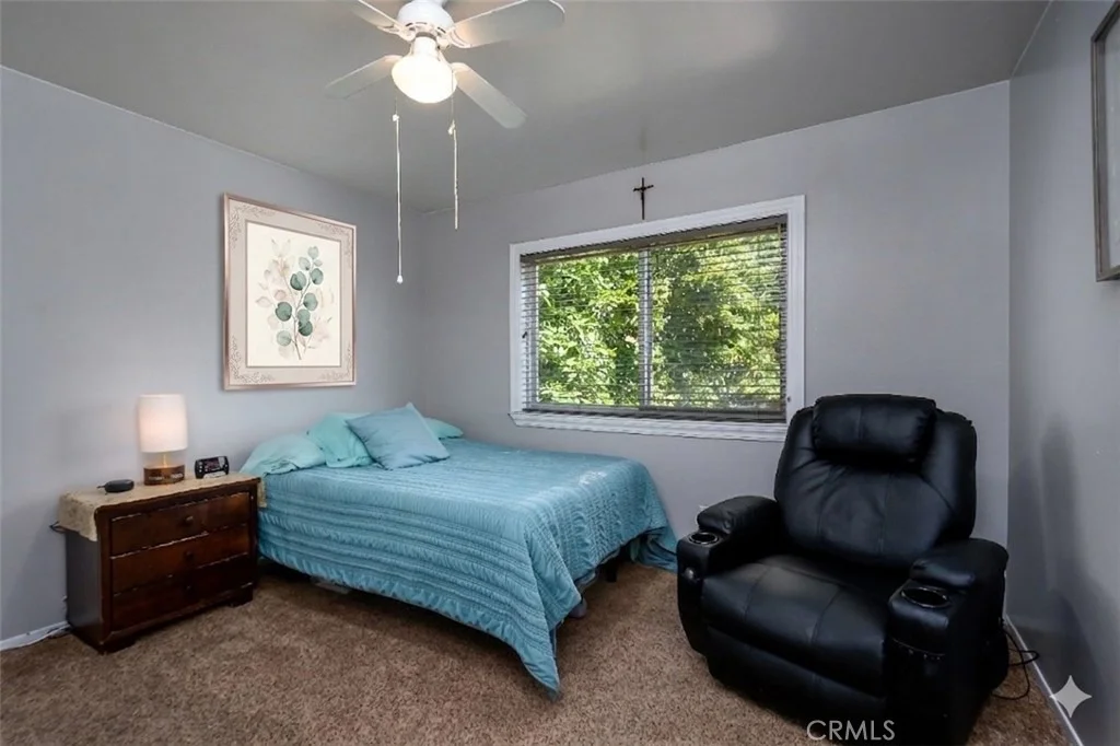 Photo of 752 Agajanian
