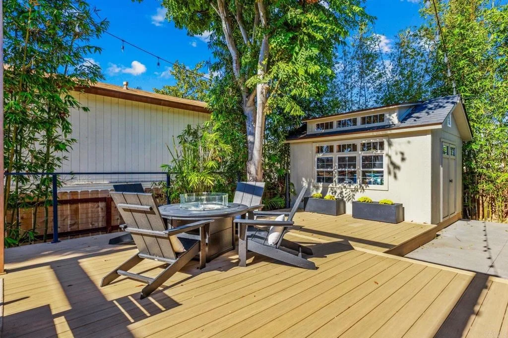 Photo of 1639 Mountain View Avenue