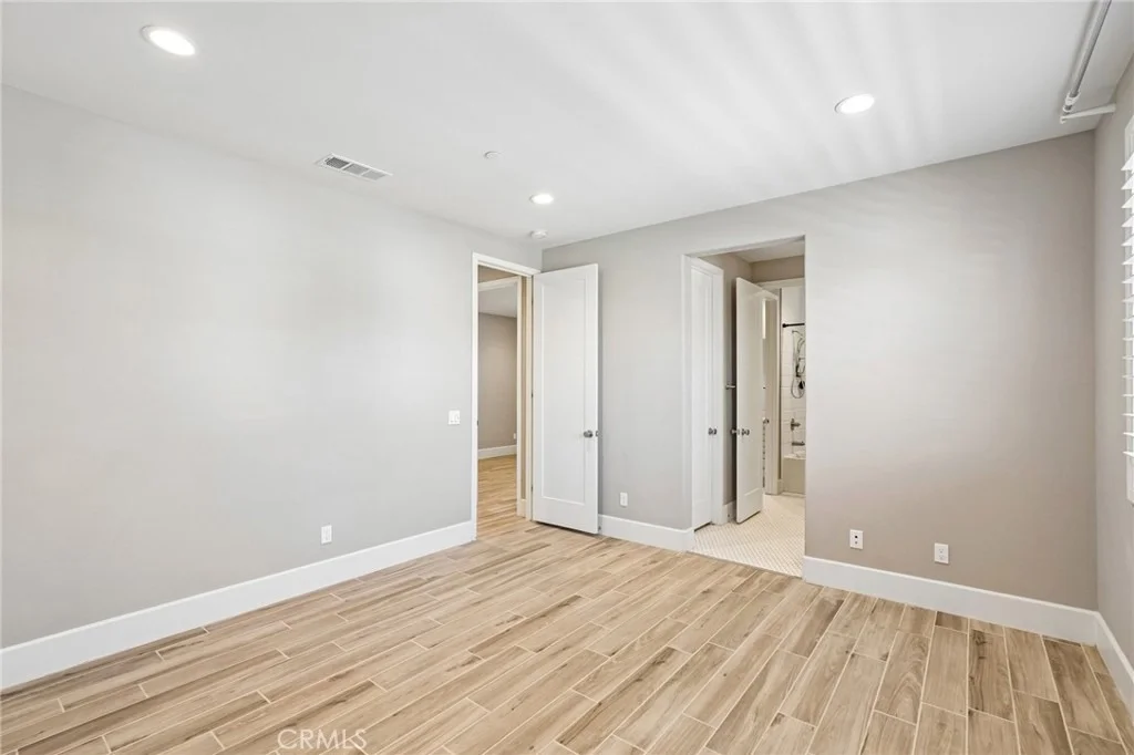 Photo of 34454 Bloomberry