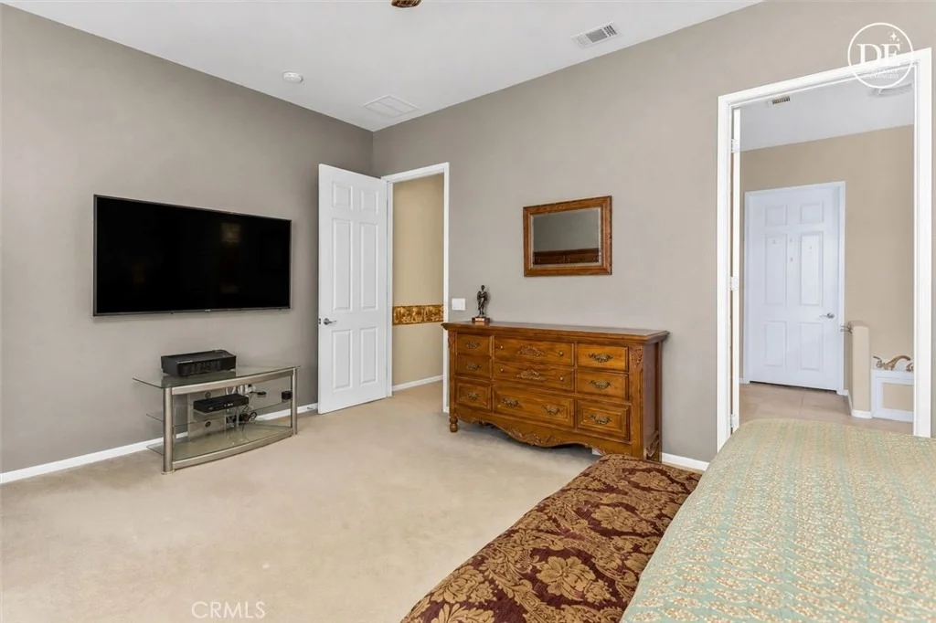Photo of 1709 Reyes