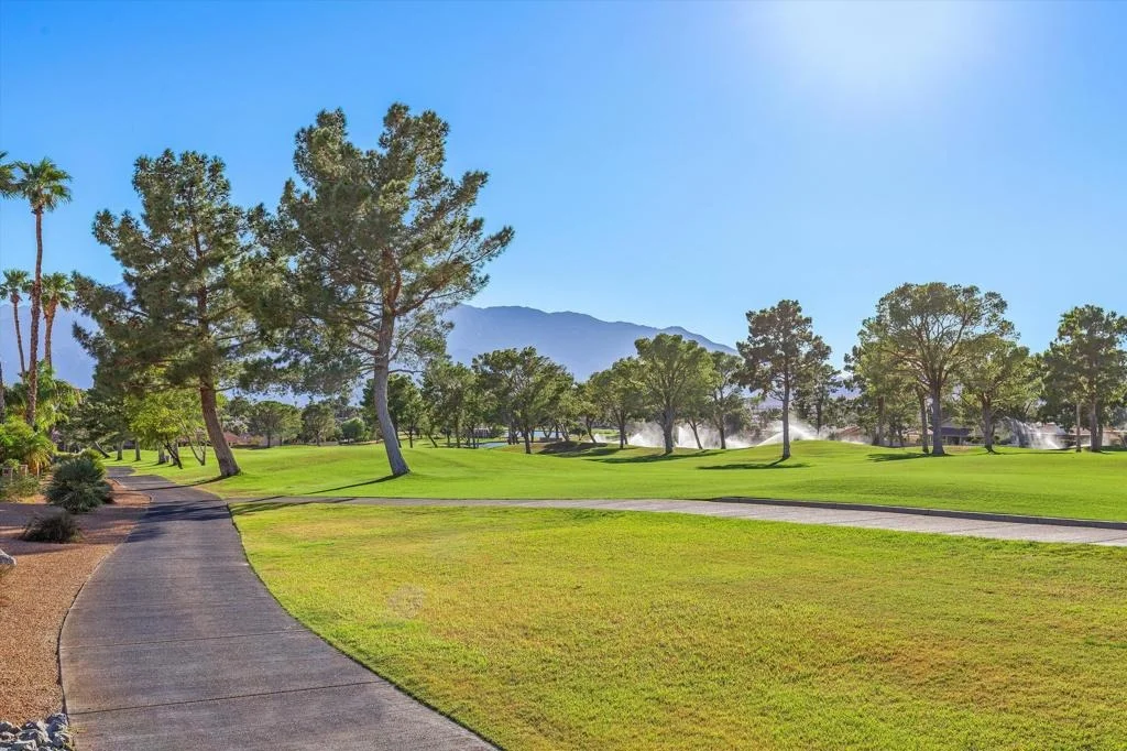 Photo of 64578 Pinehurst Circle