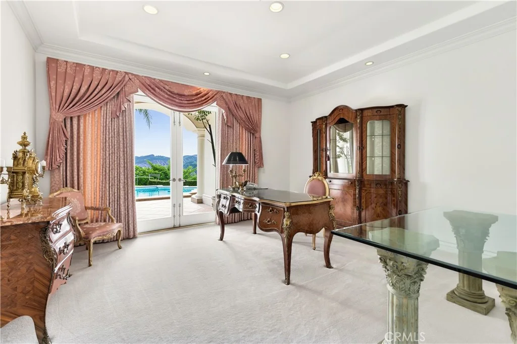 Photo of 23484 PARK COLOMBO